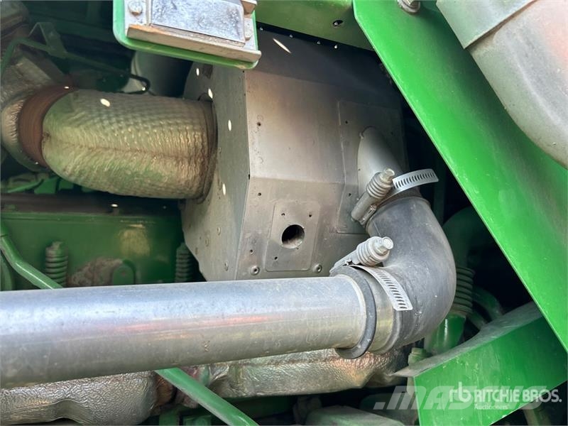 John Deere S690 Kombájnok