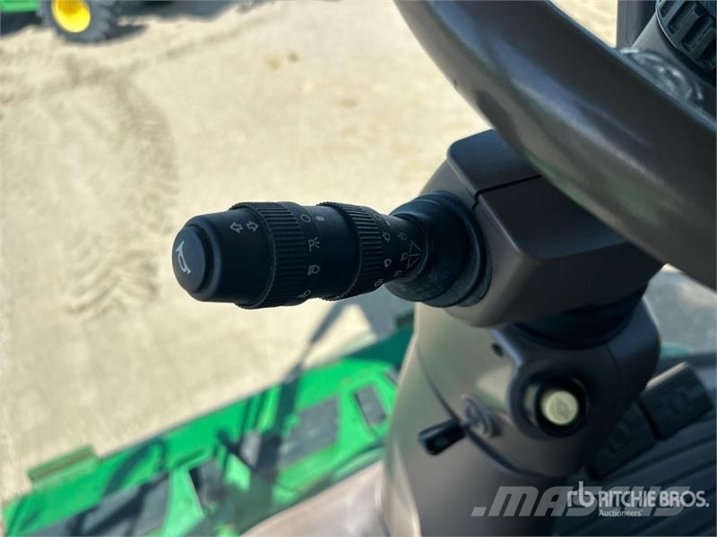 John Deere S690 Leikkuupuimurit