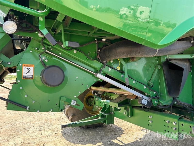 John Deere S690 Kombájnok