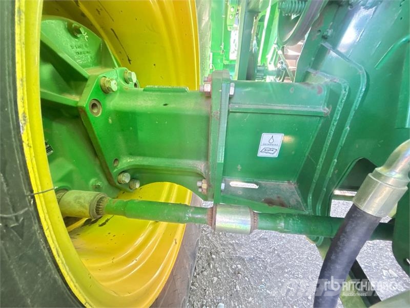 John Deere S690 コンバイン