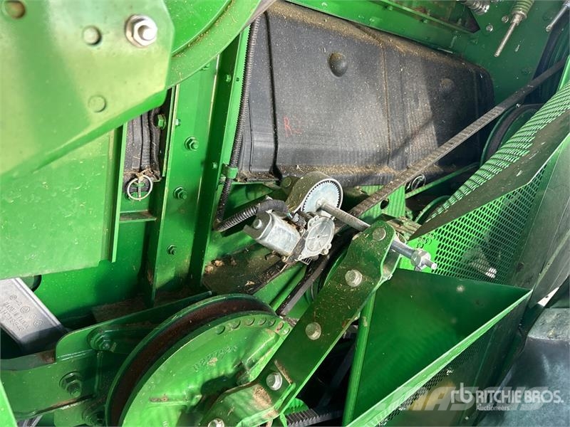 John Deere S690 Leikkuupuimurit