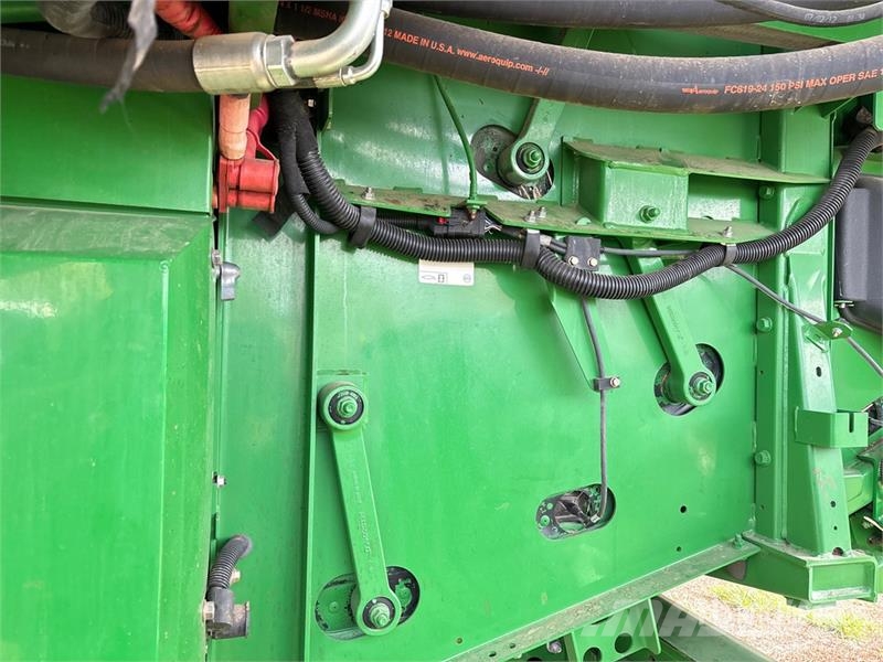 John Deere S690 حصادات