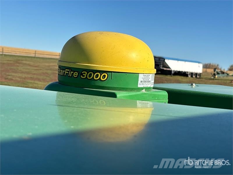 John Deere S690 حصادات