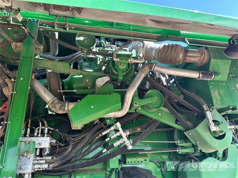John Deere S690 Leikkuupuimurit