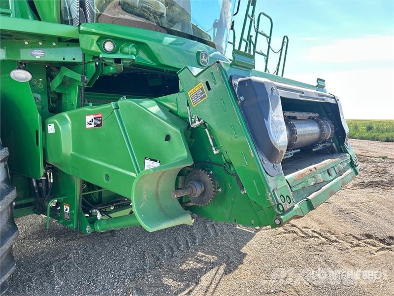 John Deere S690 Leikkuupuimurit
