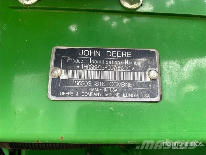 John Deere S690 Biçerdöverler