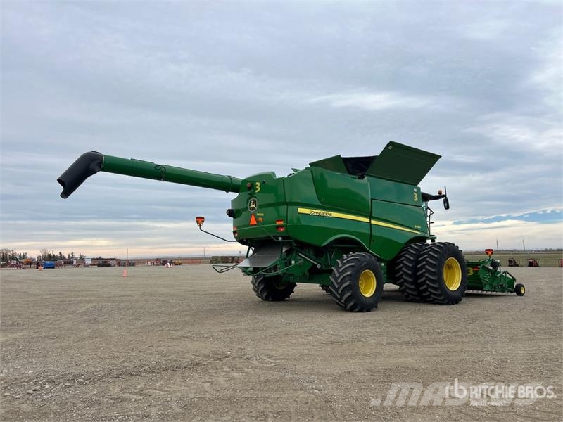 John Deere S690 Kombajni