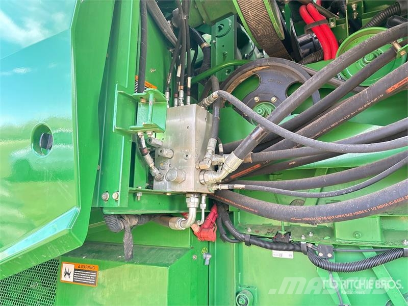 John Deere S690 حصادات
