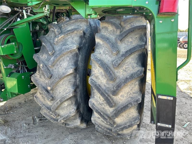 John Deere S690 Maaidorsmachines