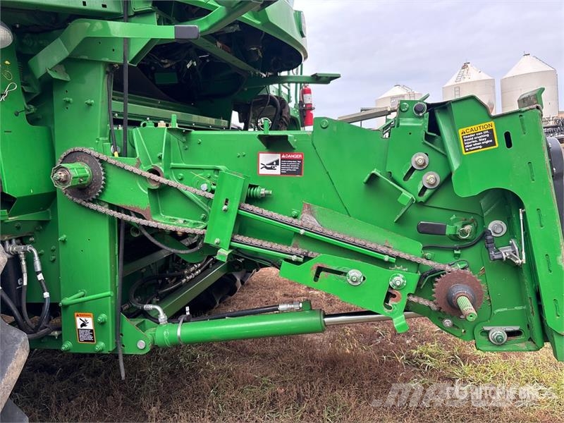 John Deere S690 Biçerdöverler