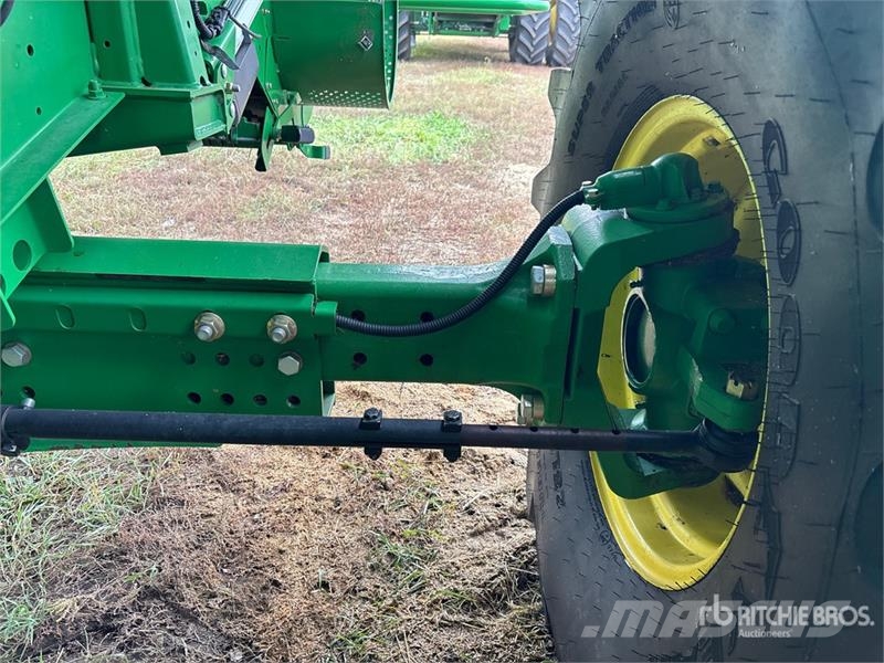 John Deere S690 Biçerdöverler