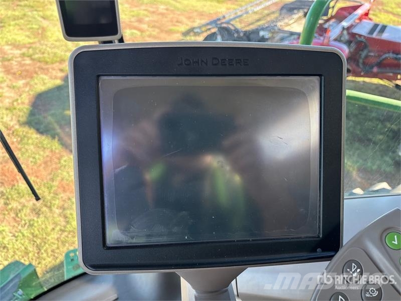 John Deere S690 حصادات