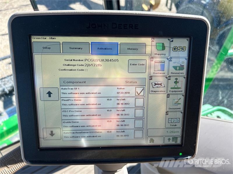 John Deere S690 コンバイン