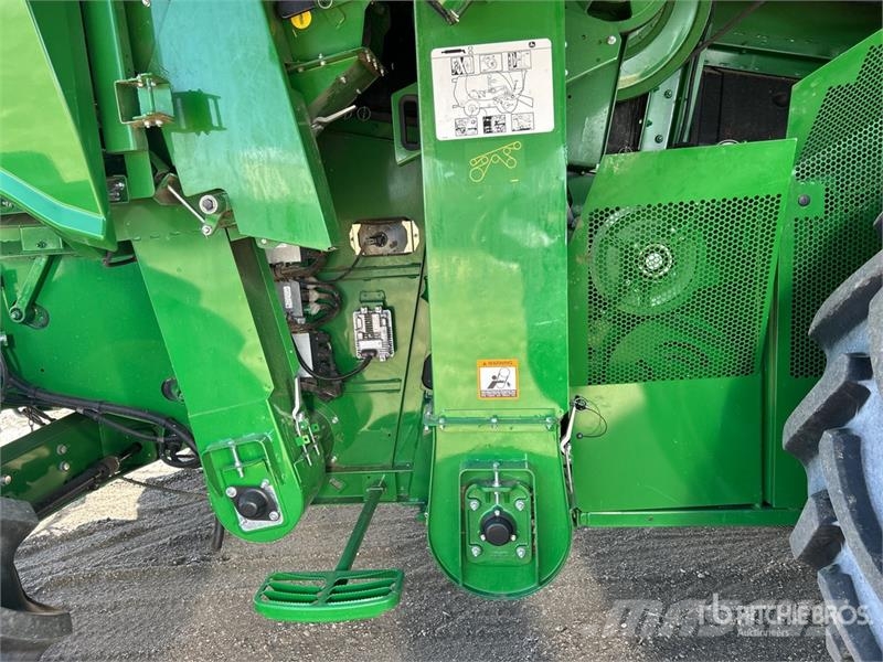 John Deere S690 Leikkuupuimurit