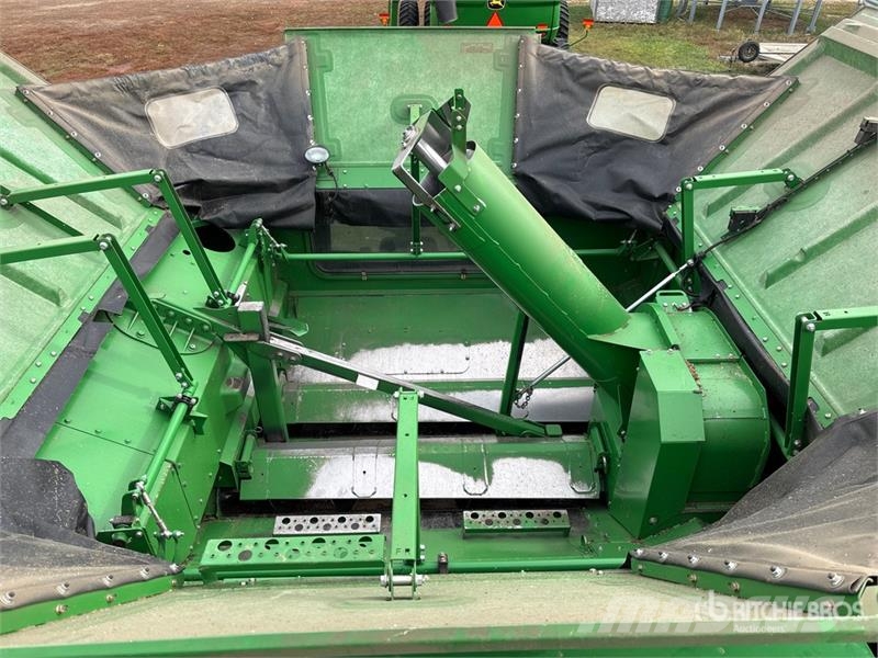 John Deere S690 Biçerdöverler