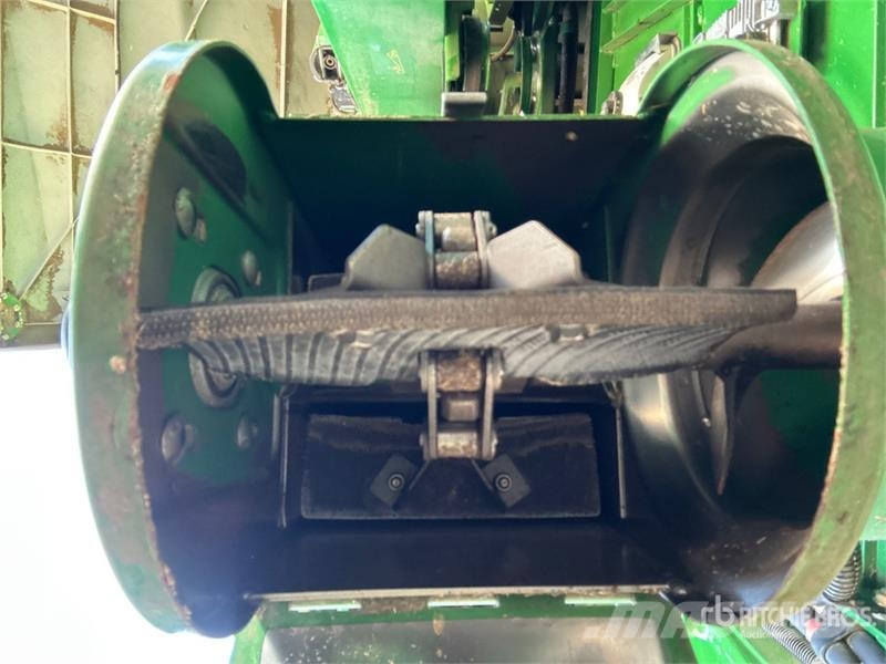 John Deere S690 Leikkuupuimurit
