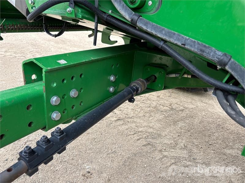 John Deere S690 Leikkuupuimurit