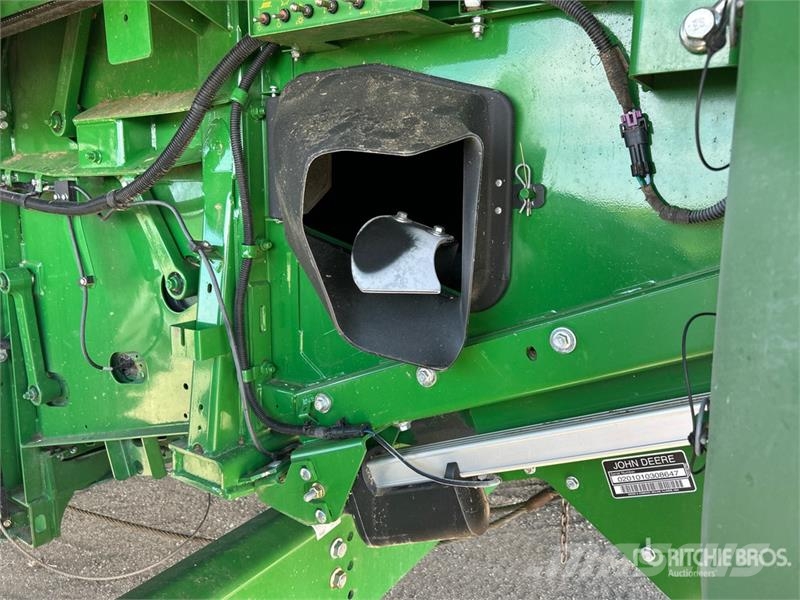 John Deere S690 Leikkuupuimurit