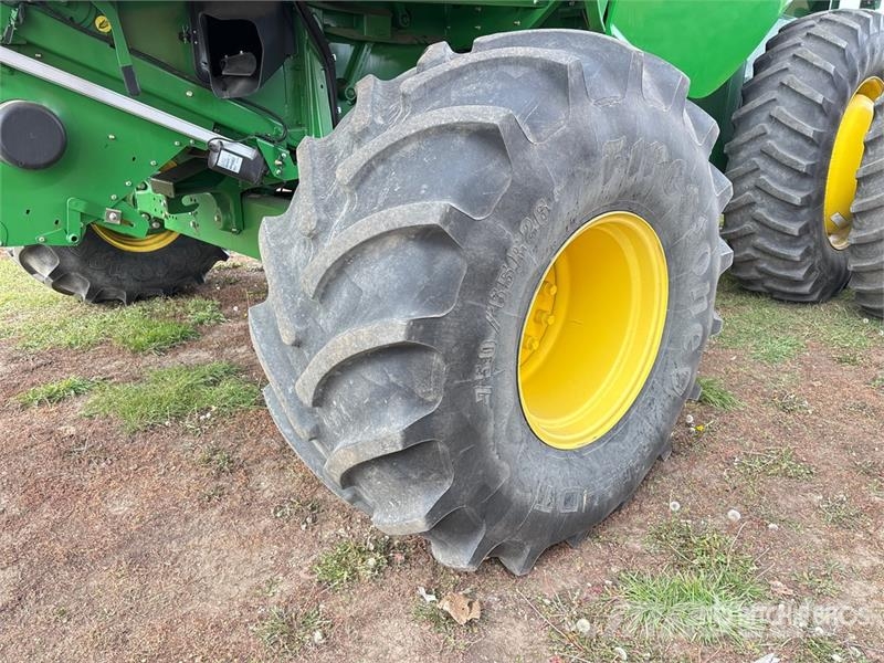 John Deere S690 حصادات