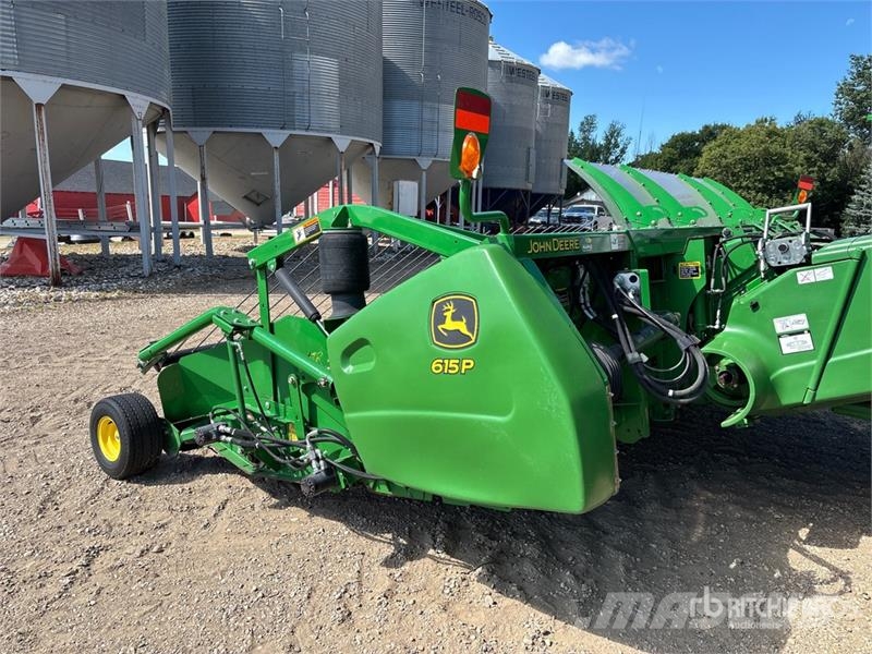 John Deere S690 Mähdrescher