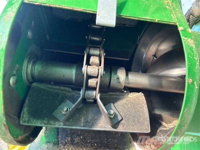 John Deere S690 Leikkuupuimurit