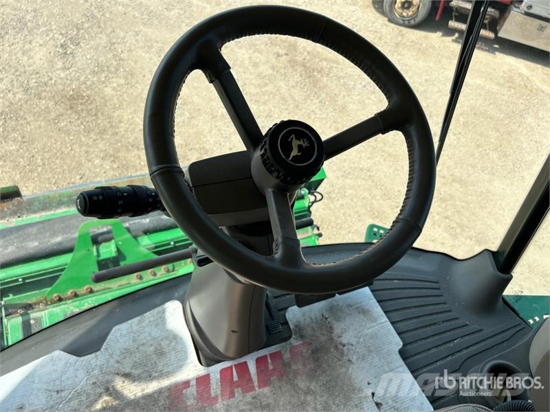 John Deere S690 Kombájnok