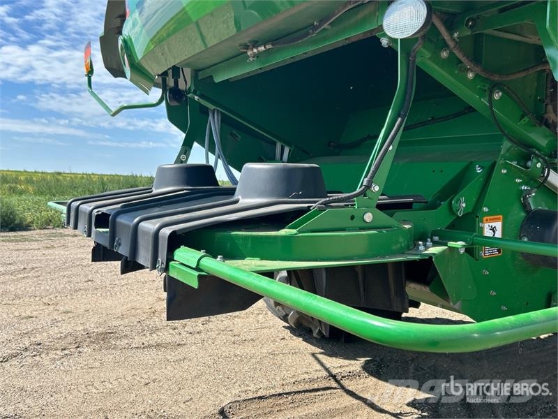 John Deere S690 Leikkuupuimurit