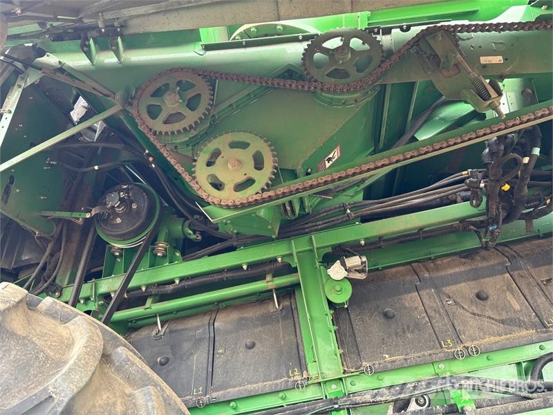 John Deere S690 Biçerdöverler