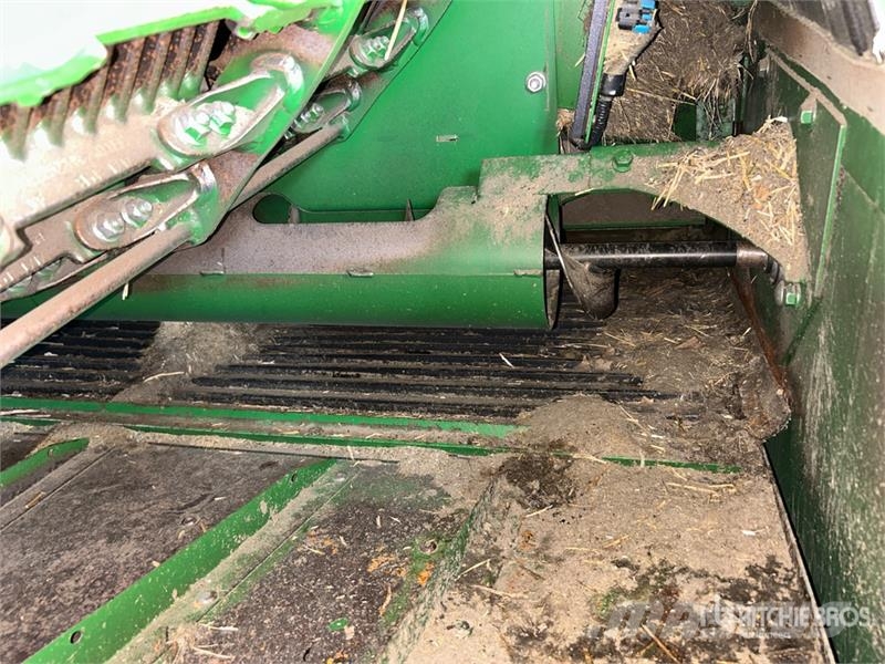 John Deere S690 Kombájnok