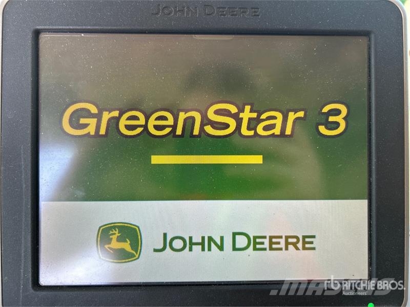 John Deere S690 Kombájnok