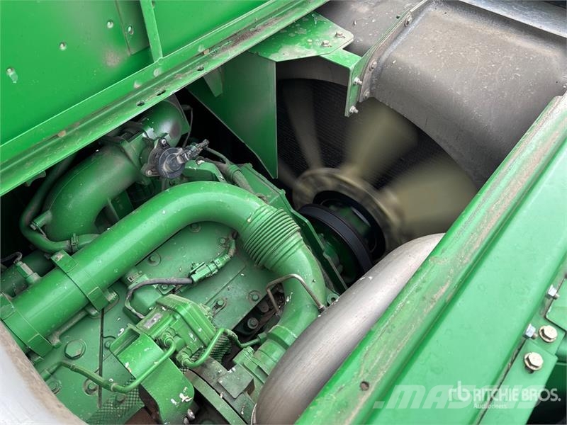 John Deere S690 Biçerdöverler