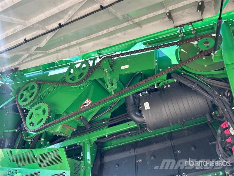 John Deere S690 Kombájnok