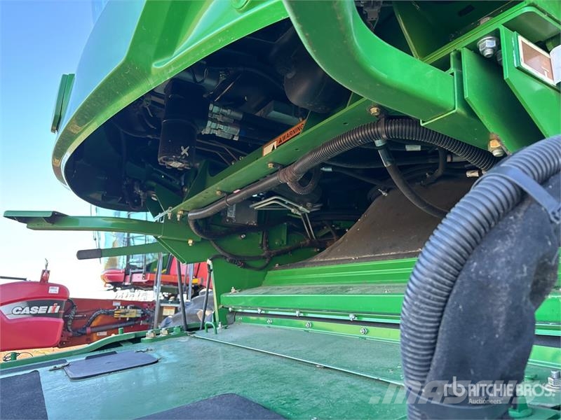 John Deere S690 حصادات