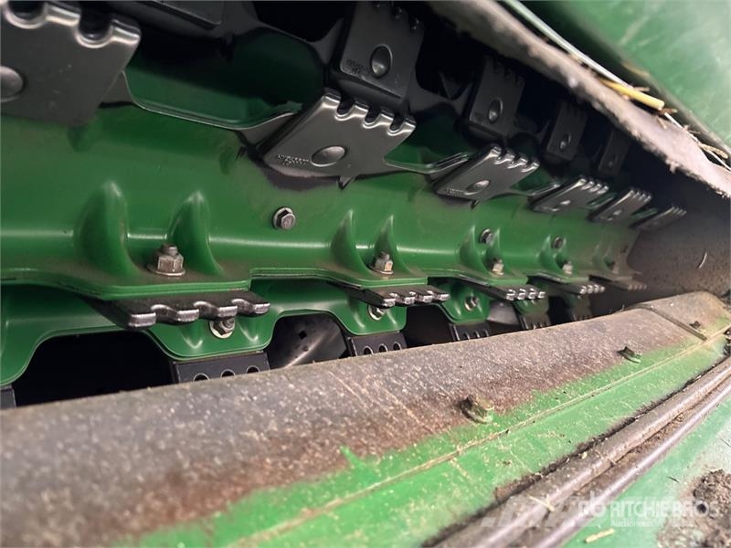 John Deere S690 Biçerdöverler