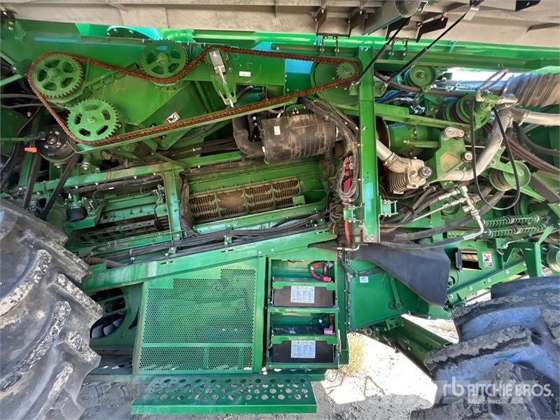 John Deere S690 Maaidorsmachines