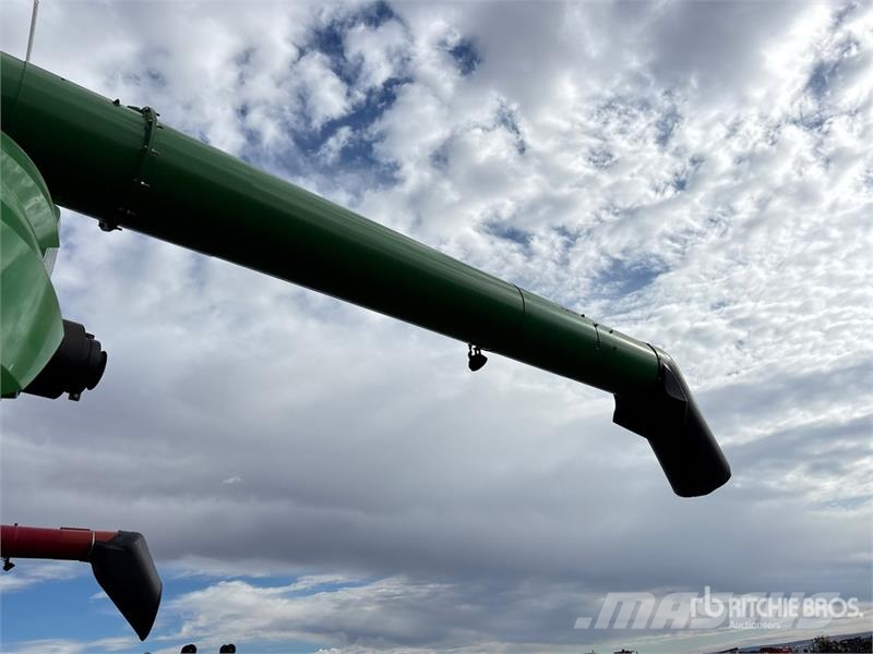 John Deere S690 حصادات