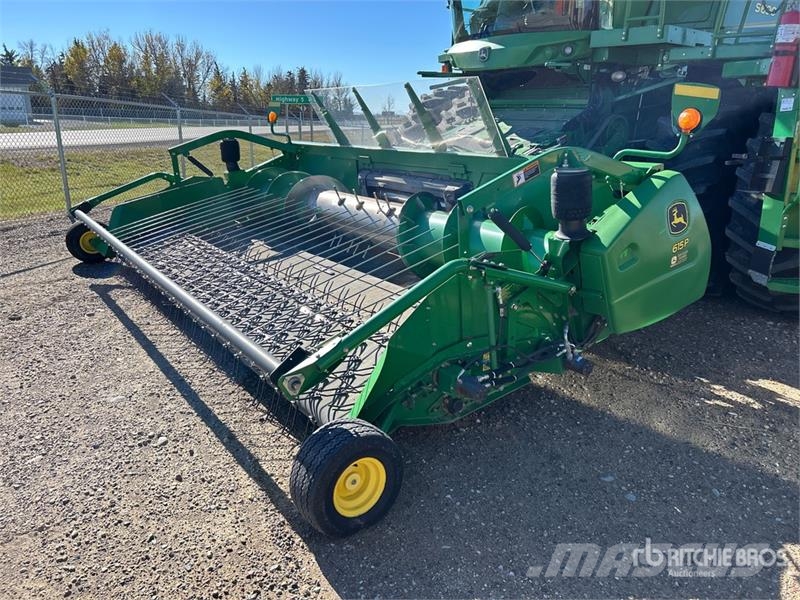 John Deere S690 コンバイン