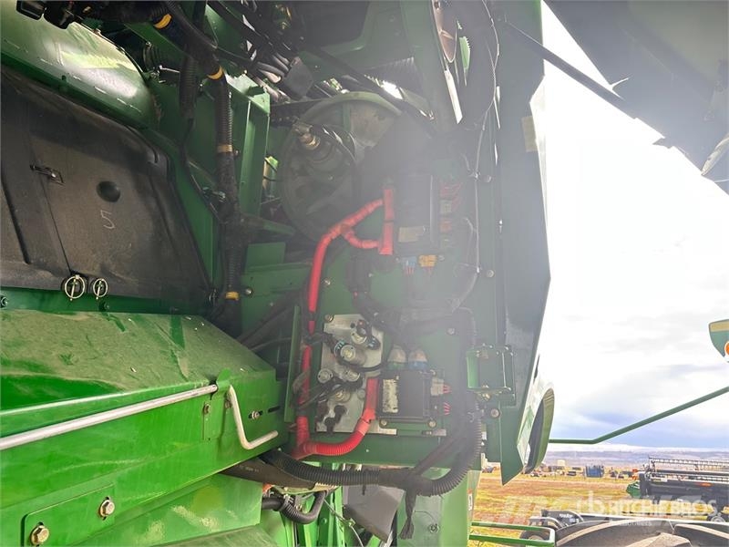 John Deere S690 حصادات