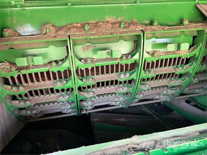 John Deere S690 Kombájnok