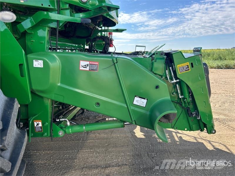 John Deere S690 Leikkuupuimurit