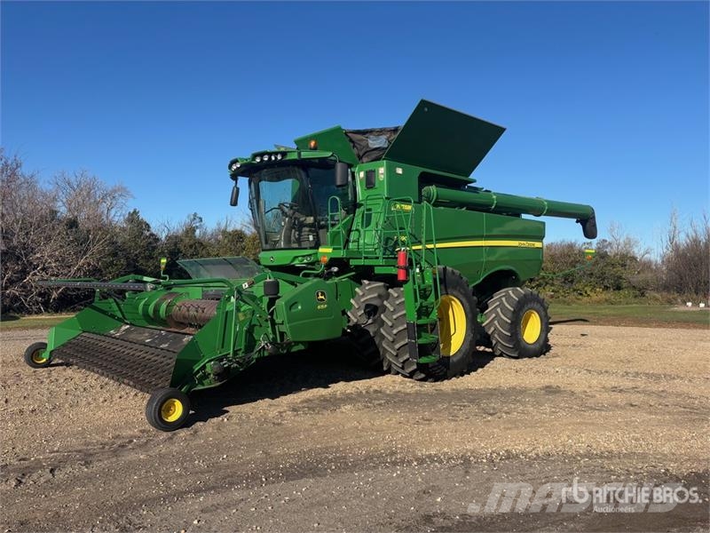 John Deere S690 حصادات