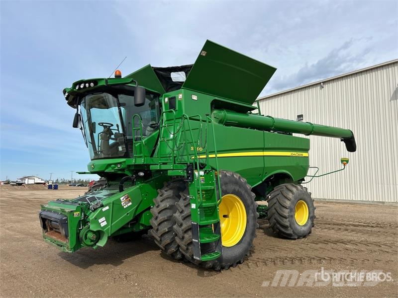 John Deere S690 Kombájnok