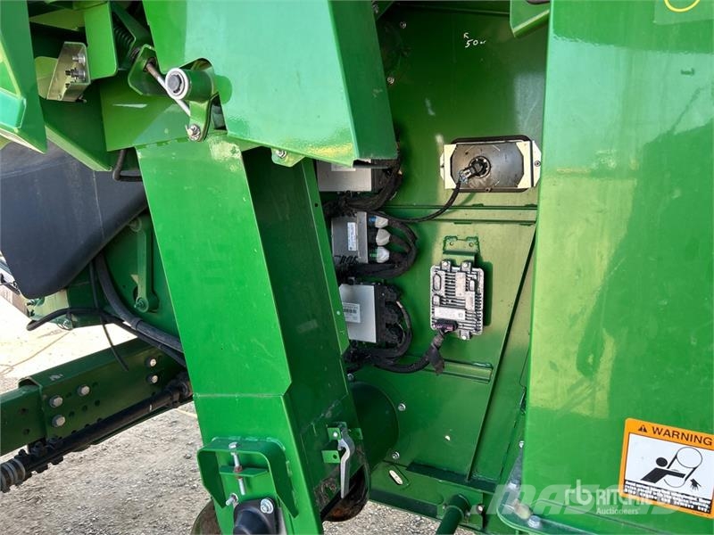 John Deere S690 Kombájnok