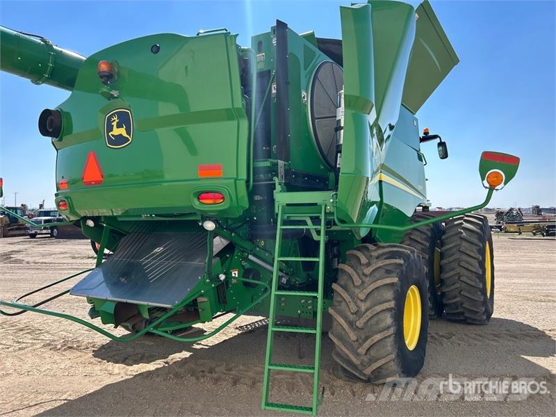 John Deere S690 Kombájnok