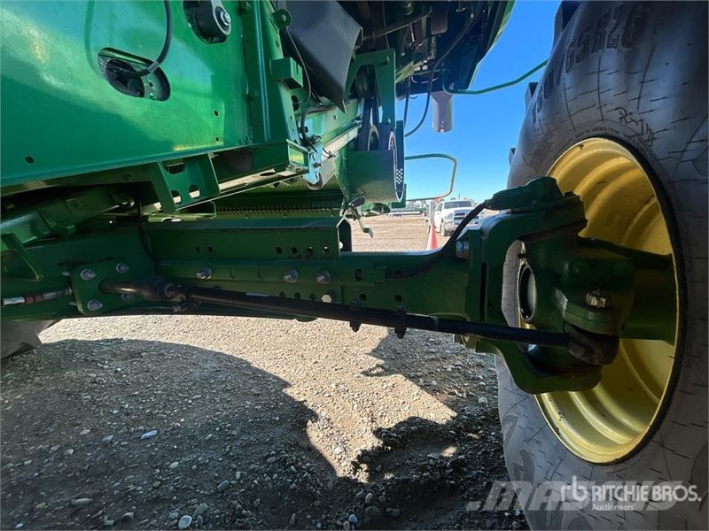 John Deere S690 コンバイン