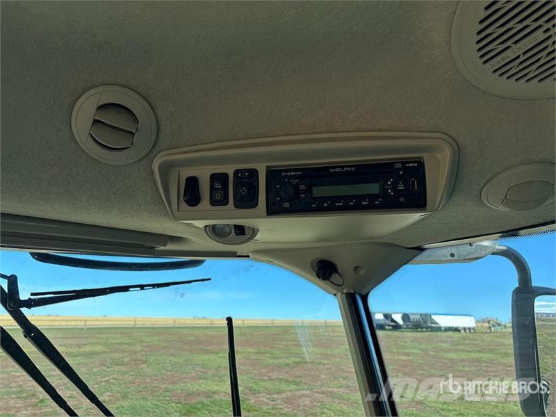 John Deere S690 حصادات