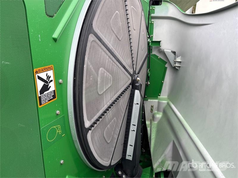 John Deere S690 Biçerdöverler