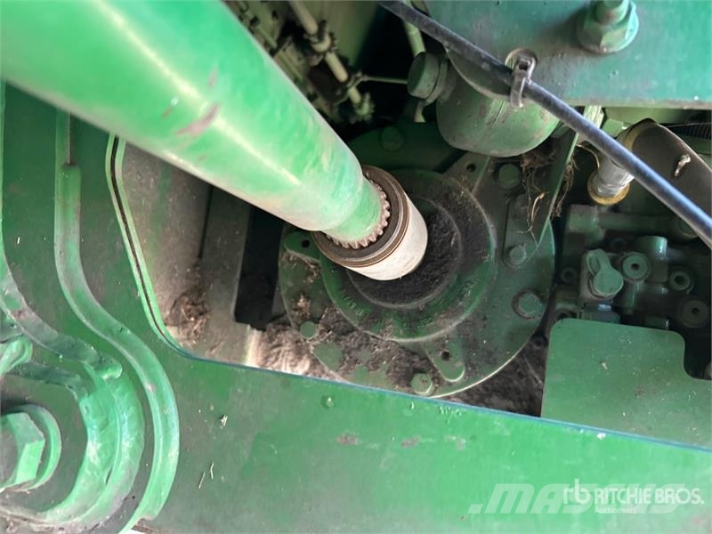 John Deere S690 Kombájnok