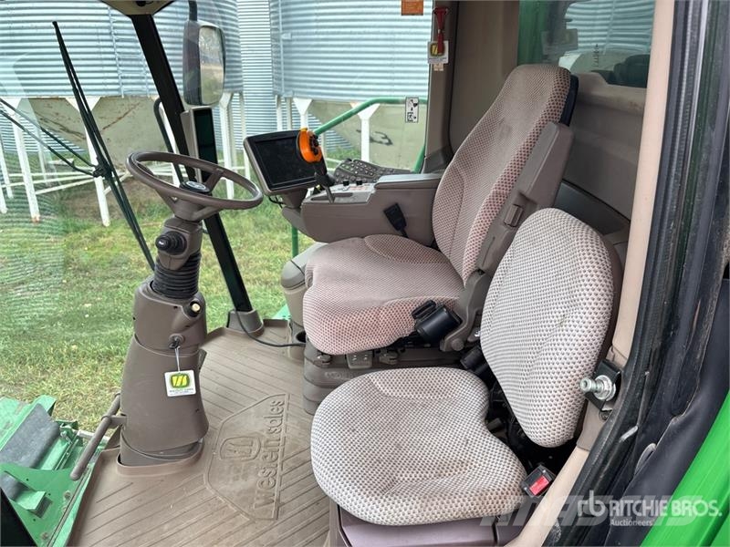 John Deere S690 Biçerdöverler