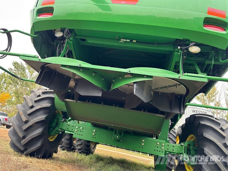 John Deere S690 Biçerdöverler